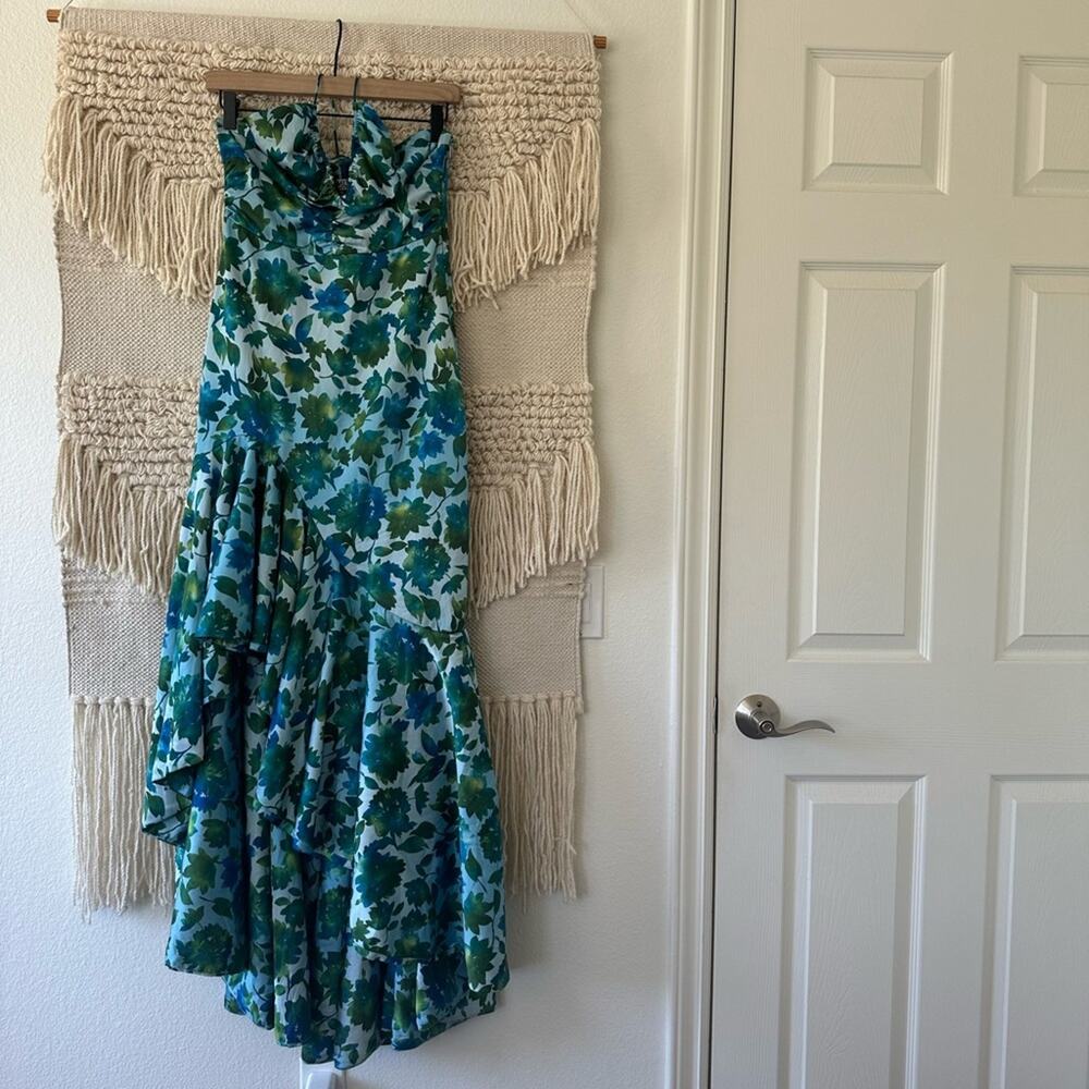 AMUR Edie Tie Neck Dress